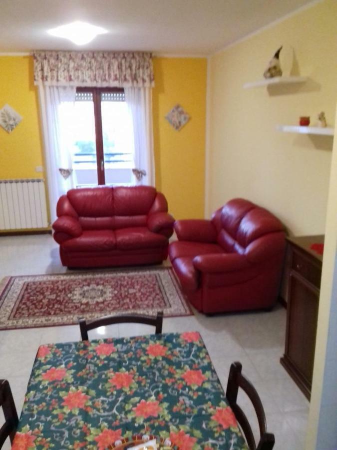 Casa Vacanze "Ai Piedi Di Assisi" Бастия-Умбра Экстерьер фото
